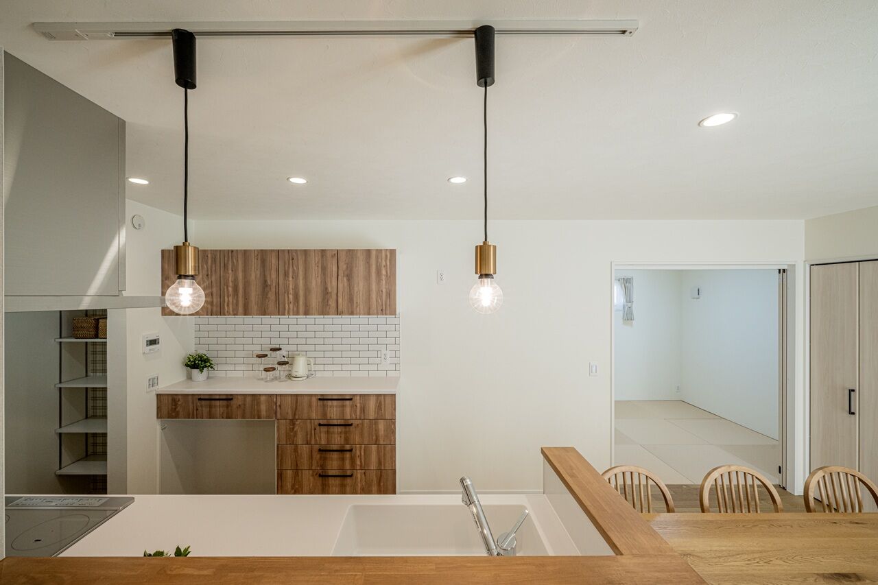 アーキテックス（GROOVY / KANAL HOME / SIMPLE is... / dramacy） 【2階建て/30坪台/シンプルモダン/駐車スペース有/理想の間取り】スムーズな動線が叶える充実した暮らしの建築実例画像3