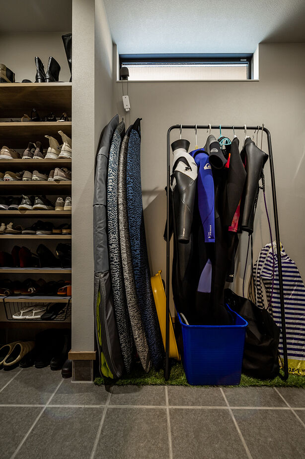 アーキテックス（GROOVY / KANAL HOME / SIMPLE is... / dramacy） 【2000万円台/30坪台/平屋スタイル/間取り図】中庭をコの字に囲む家。スタイリッシュなサーファーズハウスの建築実例画像7