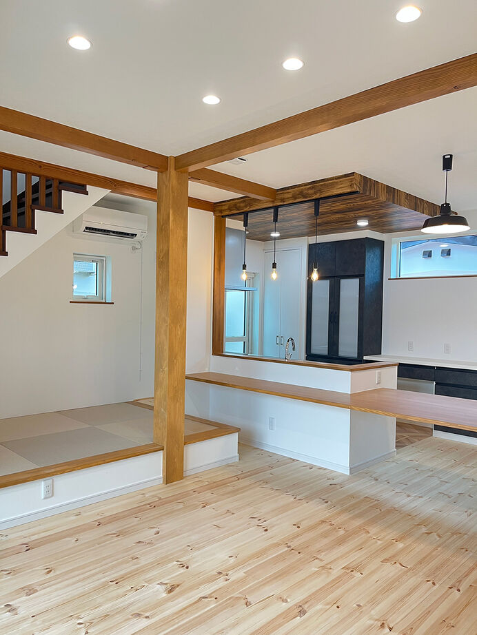 エクセルホーム福島〈会津＆中通りエリア〉 【2000万円台・約33坪／ZEH】二世帯対応、和テイストを取り入れた室内。子育ても家事もしやすい住まいの建築実例画像3
