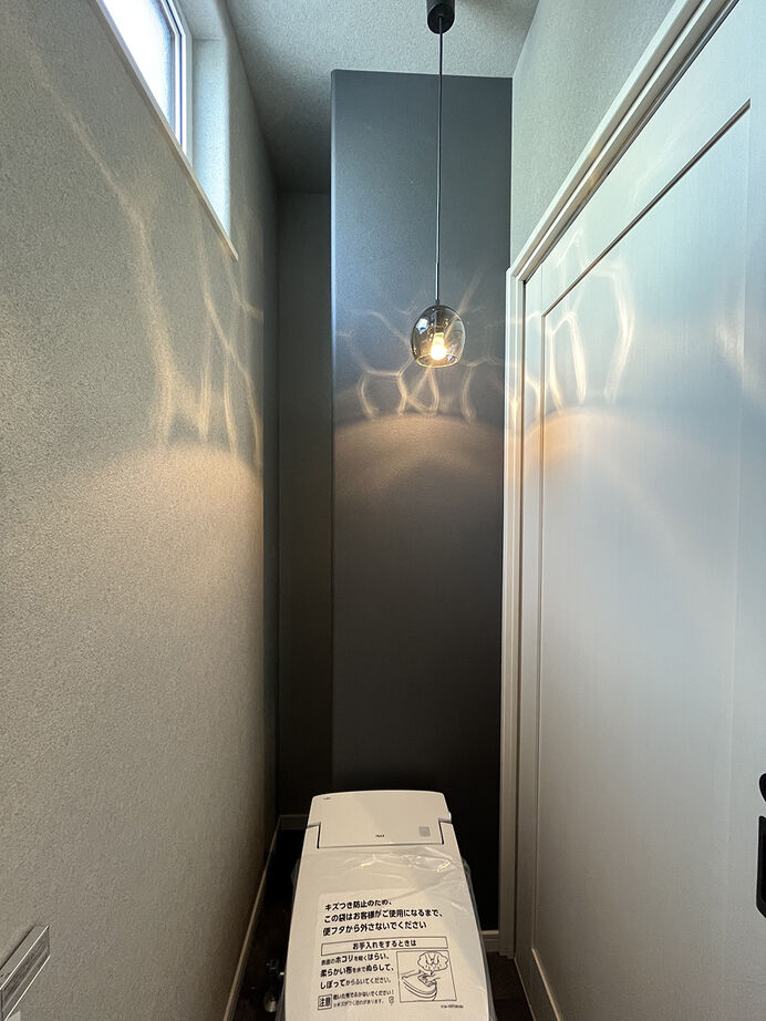 エクセルホーム福島〈会津＆中通りエリア〉 【2000万円台・約31坪／ZEH・W断熱】モノトーンコーディネートでホテルライクを叶えた住まいの建築実例画像9