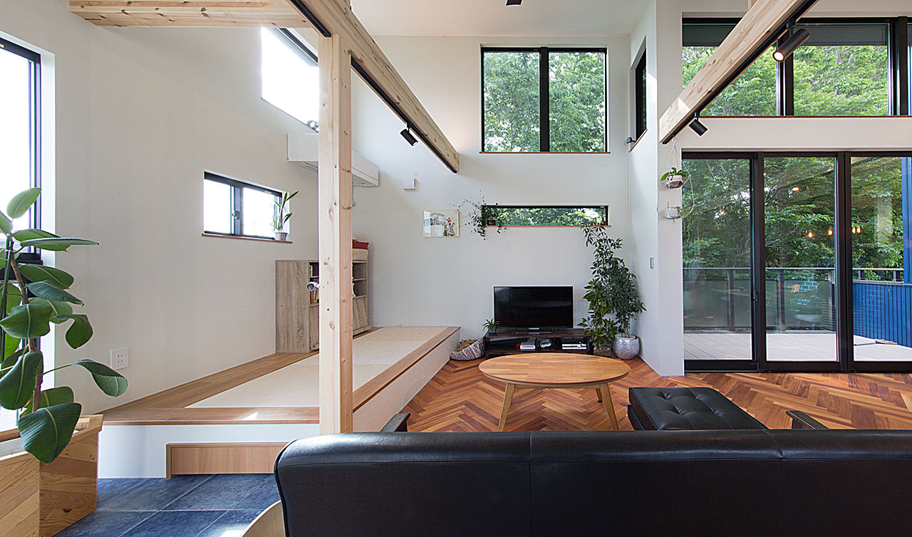 広島建設-セナリオハウス- 【38坪｜間取り図有】自然素材にこだわって子育てしやすく。森の中の様な清々しさに包まれる家の建築実例画像2