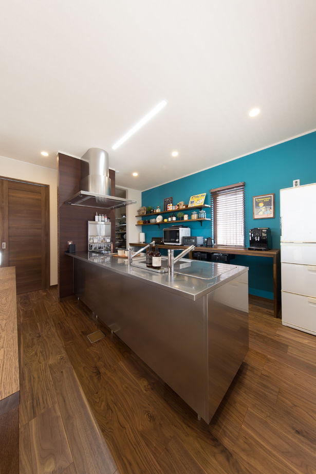 広島建設-セナリオハウス- 【2000万円台｜41坪｜間取り図有】ダイニングキッチンが主役。居心地の良い空間で人を温かくもてなす家の建築実例画像2