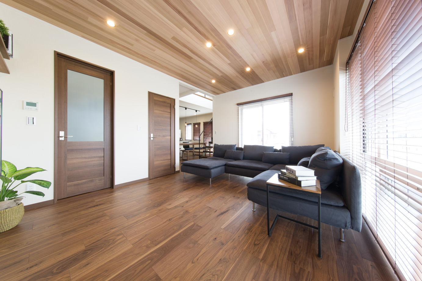 広島建設-セナリオハウス- 【2000万円台｜41坪｜間取り図有】ダイニングキッチンが主役。居心地の良い空間で人を温かくもてなす家の建築実例画像3