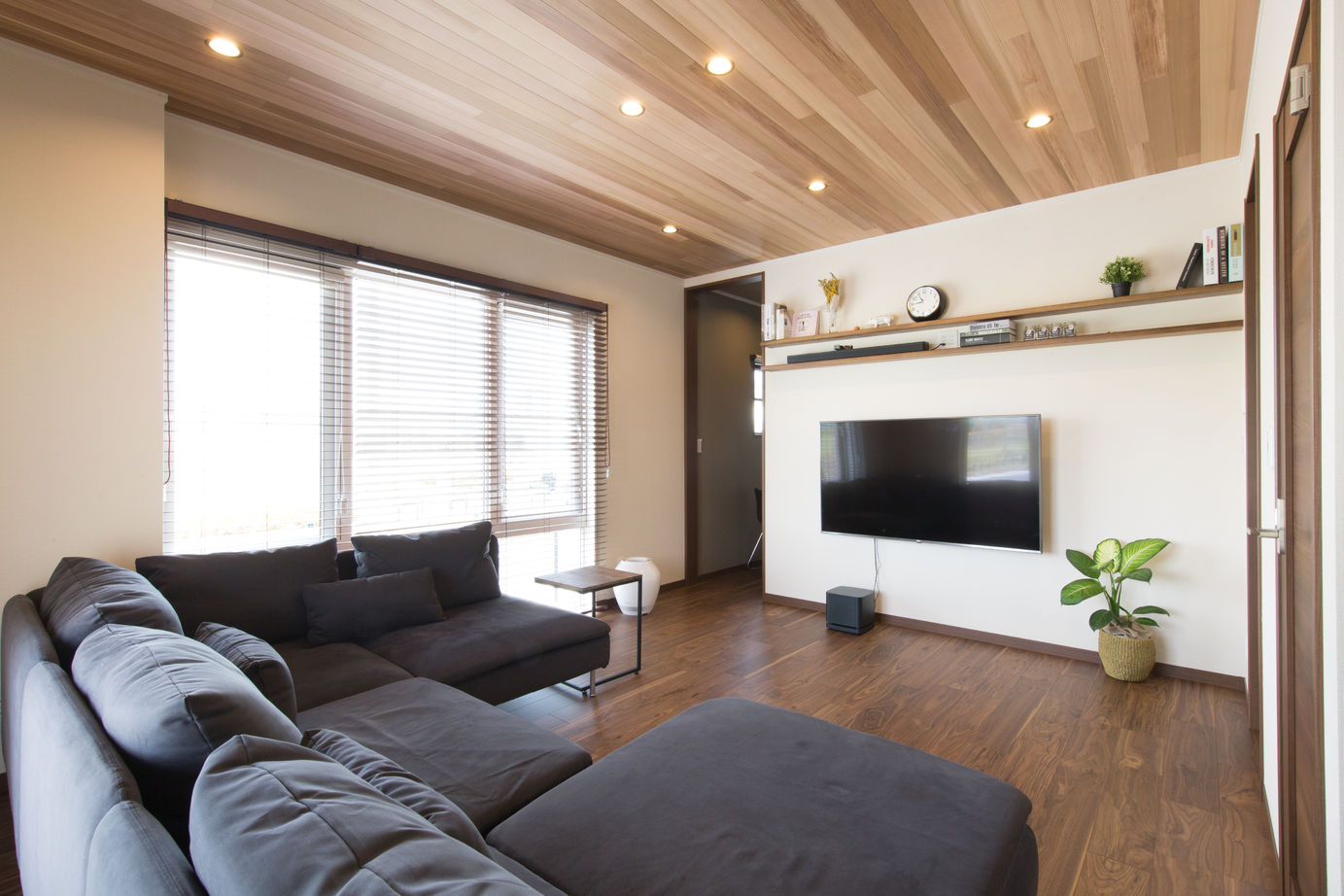 広島建設-セナリオハウス- 【2000万円台｜41坪｜間取り図有】ダイニングキッチンが主役。居心地の良い空間で人を温かくもてなす家の建築実例画像10