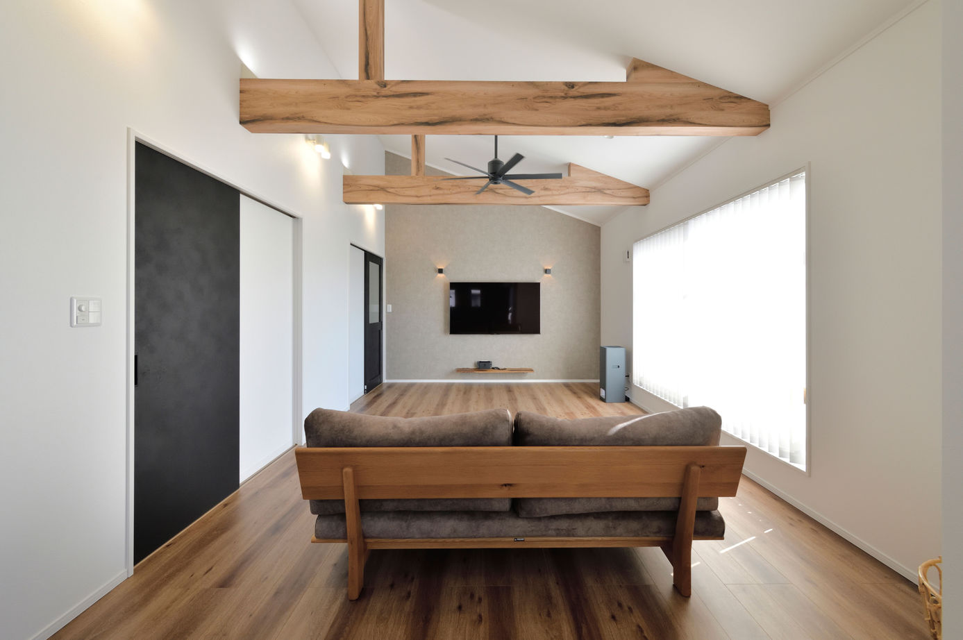 広島建設-セナリオハウス- 【二世帯住宅／間取り図有り】コンセプトは「友人が家族ぐるみで遊びに来られるオシャレな家」の建築実例画像5