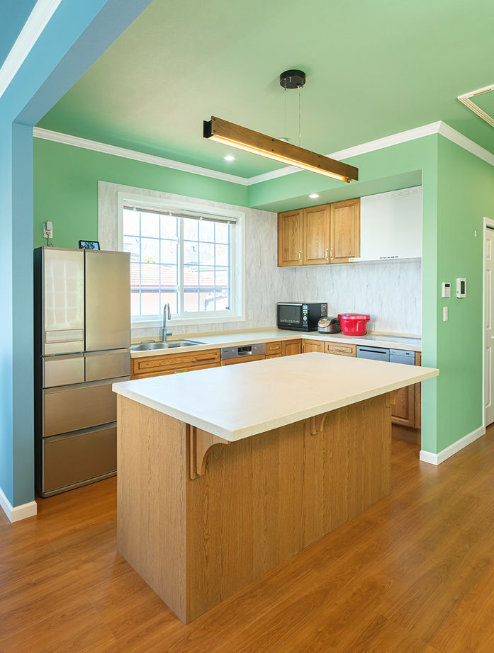 ノーザンハウス 【1755万円｜32坪｜間取り図有】オーダーキッチンやトレーニングルーム、ホームシアターで家時間を快適にの建築実例画像2