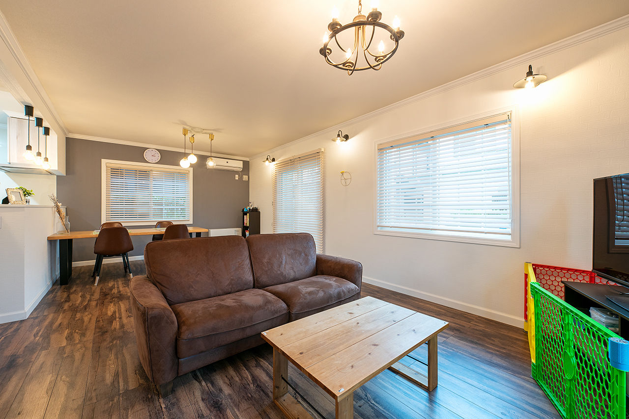 ノーザンハウス 【2229万円｜40坪｜長期優良住宅｜間取り図有】ブルーのラップサイディングが印象的なアメリカンハウスの建築実例画像2