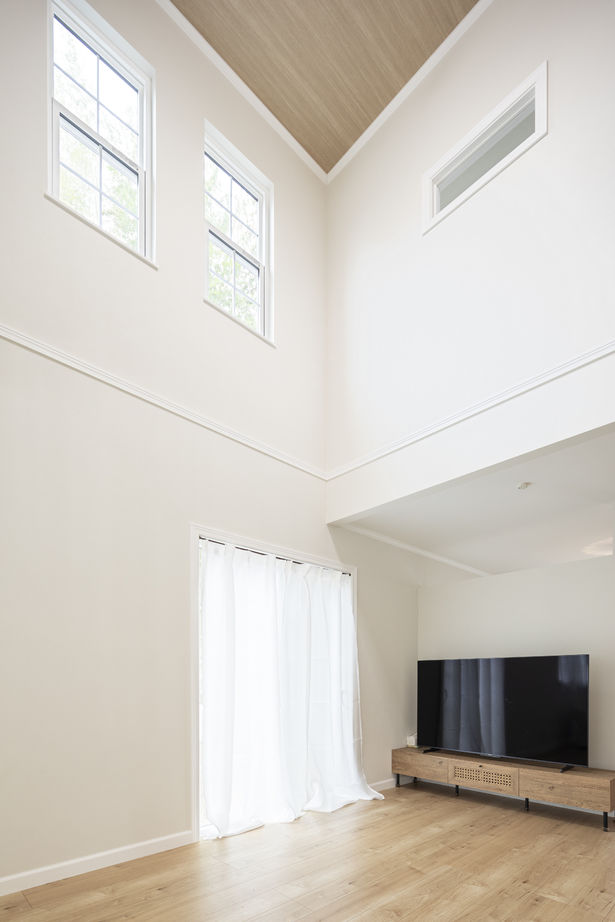 ノーザンハウス 【2180万円｜39坪｜間取り図有】テーマパークで見て、あこがれた「クイーンアン」のデザインを暮らしの中にの建築実例画像4