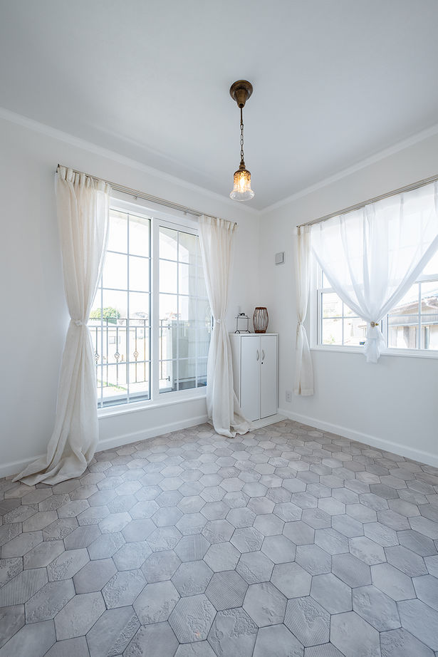 ノーザンハウス 【1958万円｜26.9坪｜長期優良住宅｜間取り図有】パリジャンスタイルの外観が魅力的！ペットも楽しめる家への建築実例画像7