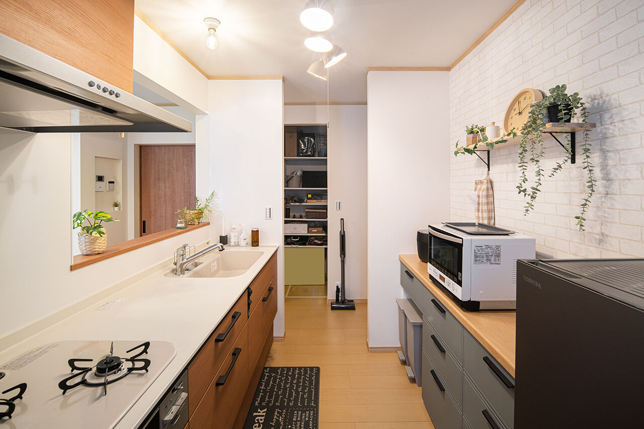 ノーザンハウス 【2022万円｜33.6坪｜長期優良住宅｜間取り図有】「好き」をぎゅっと詰めこんだ輸入住宅で充実した家時間をの建築実例画像3