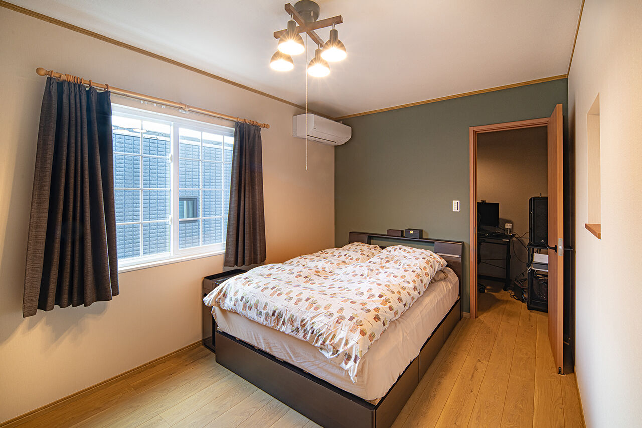 ノーザンハウス 【2022万円｜33.6坪｜長期優良住宅｜間取り図有】「好き」をぎゅっと詰めこんだ輸入住宅で充実した家時間をの建築実例画像8