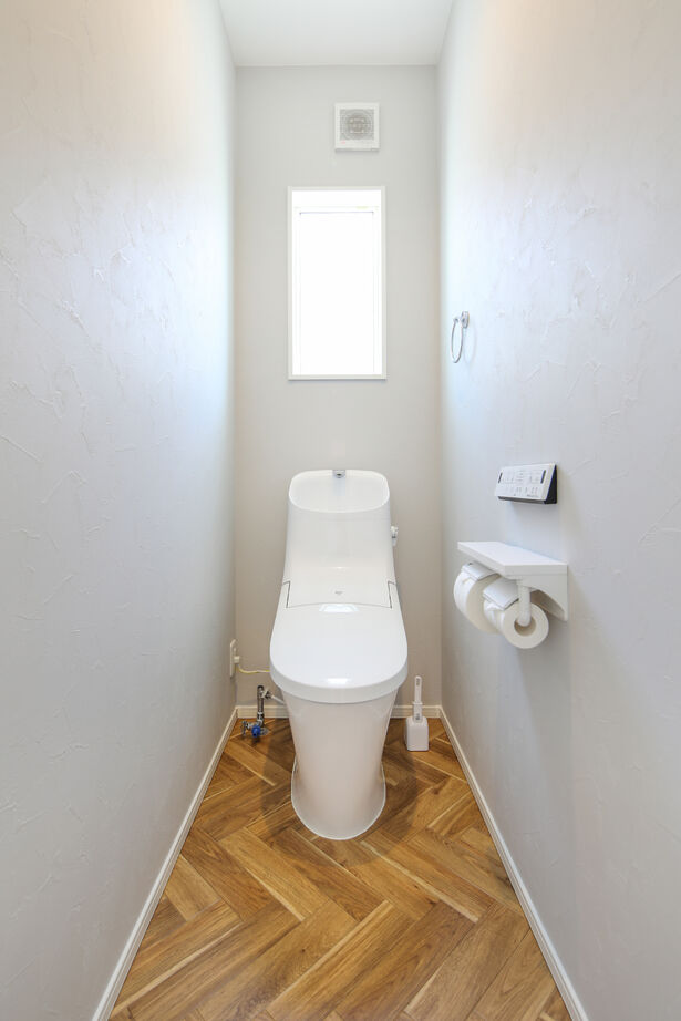 秀光ビルド 【ユニバーサルデザイン/ナチュラルウッド】シンプルでありながら機能性を重視したモダンなお家の建築実例画像4