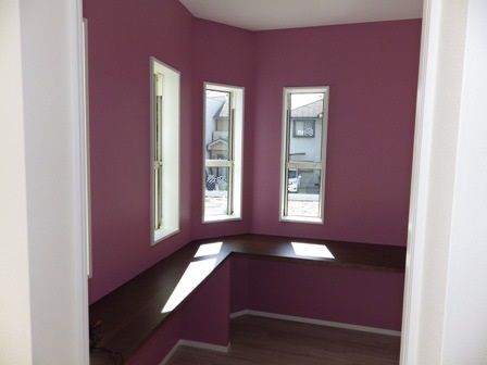 秀光ビルド 【1000万円台/外国みたいな家/住みやすい間取り/おしゃれ】洒落た洋風のイメージを外観から演出した家の建築実例画像10