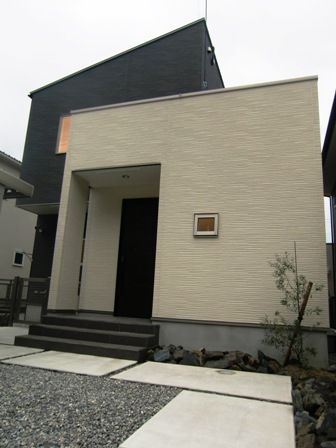 秀光ビルド 【1000万円台/延床面積30坪台/最高の間取り/おしゃれ/シンプルモダン】リビングと2階を繋ぐ吹抜けのある家の建築実例画像9