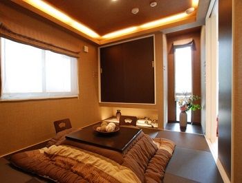 秀光ビルド 【1000万円台/4LDK/一戸建て/間取り図/おしゃれ】白と黒のシンプルデザインと使い易さが両立した大満足の家の建築実例画像2