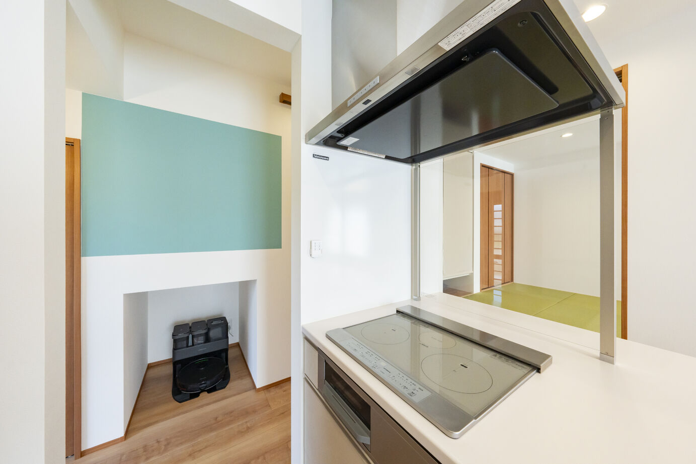 秀光ビルド 【1740万円/2階建て/収納充実/回遊動線】家族の絆を深める、快適さと機能性を両立させた住まいの建築実例画像5