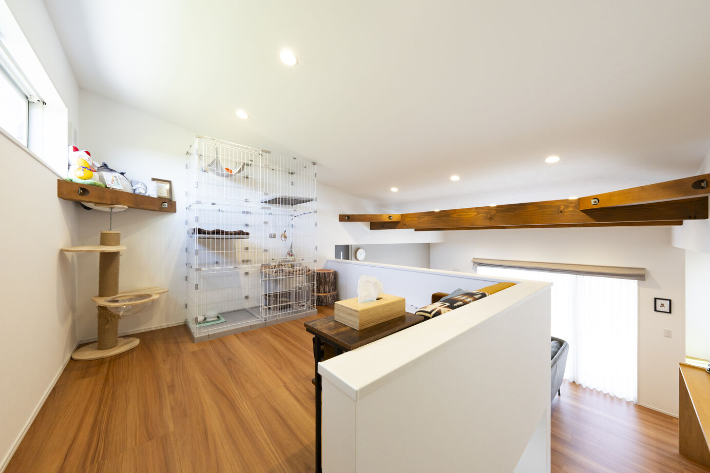 秀光ビルド 【スキップフロア/ペット/平屋】バリアフリーな動線で遊び心溢れるストレスフリーな住まいの建築実例画像2