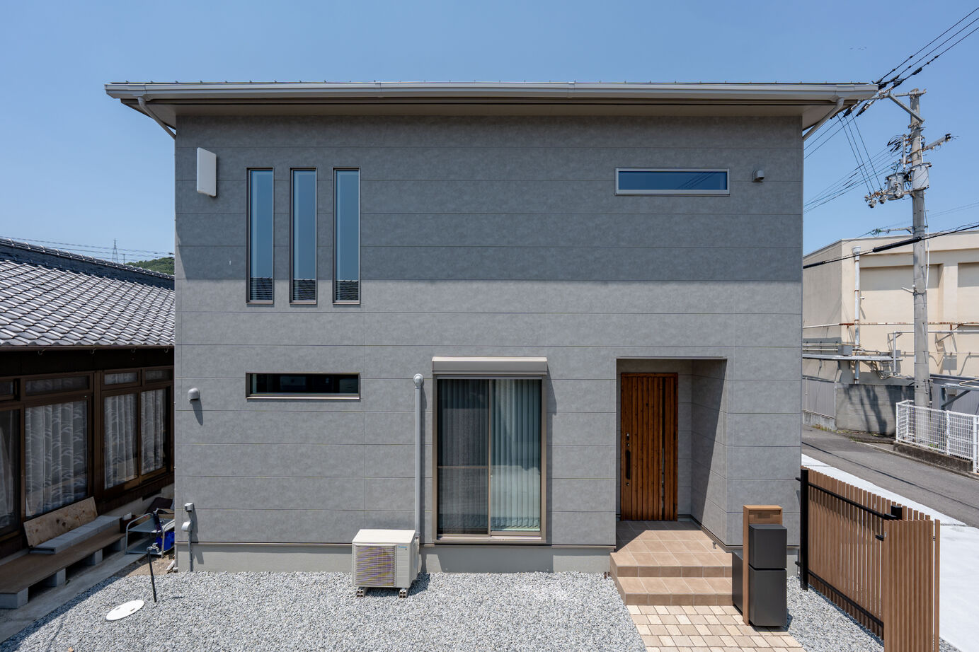 秀光ビルド 【2階建て/スケルトン階段/収納充実】家族の想いを形にした、ナチュラルモダンな住まいの建築実例画像1