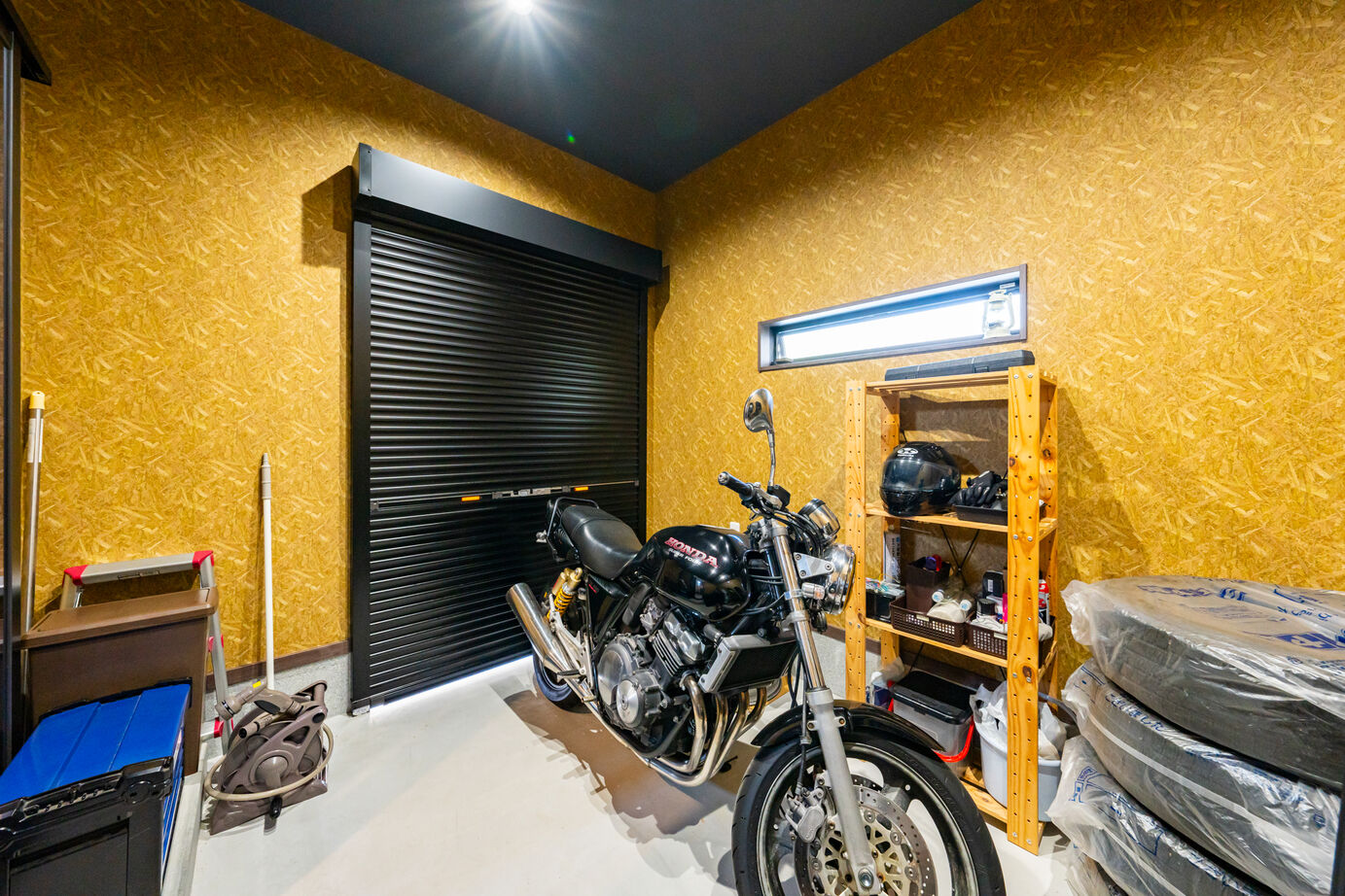 秀光ビルド 【1467万円/2階建て/インナーガレージ/家事ラク動線】機能美と快適さが調和する、趣味も楽しむこだわりの家の建築実例画像3