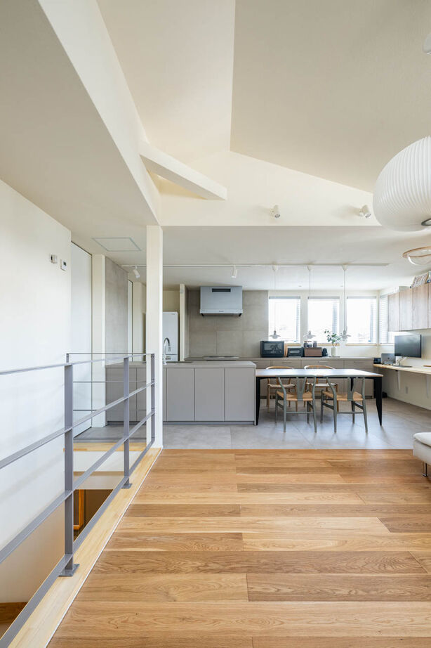 さいが設計工務 【20坪台/高気密高断熱/2階リビング/間取り図】あふれる光と開放感！コンパクトでも快適で豊かに暮らせる家の建築実例画像2