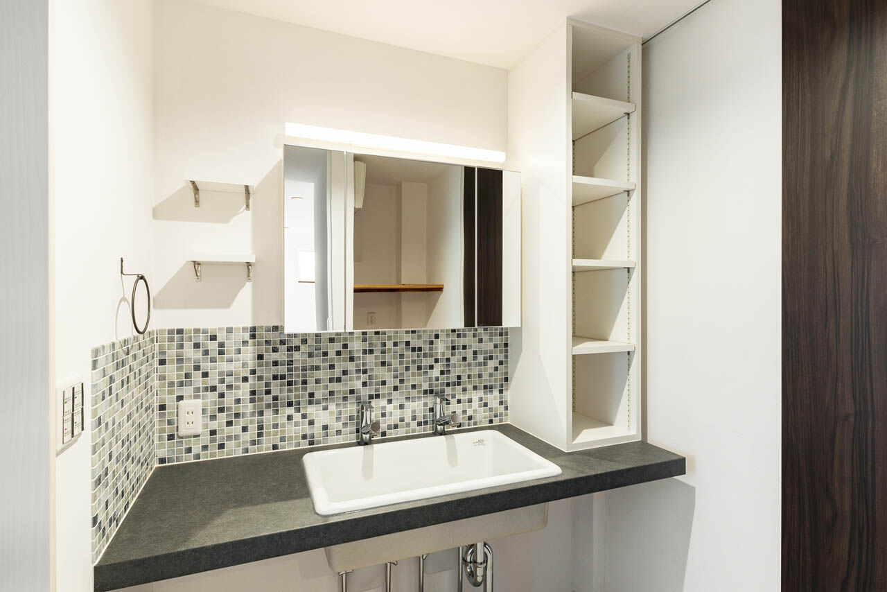 さいが設計工務 【高気密高断熱/漆喰壁・無垢床/吹き抜け/間取り図】大空間の隅々まで快適な温度でのびのび子育てできる家の建築実例画像8