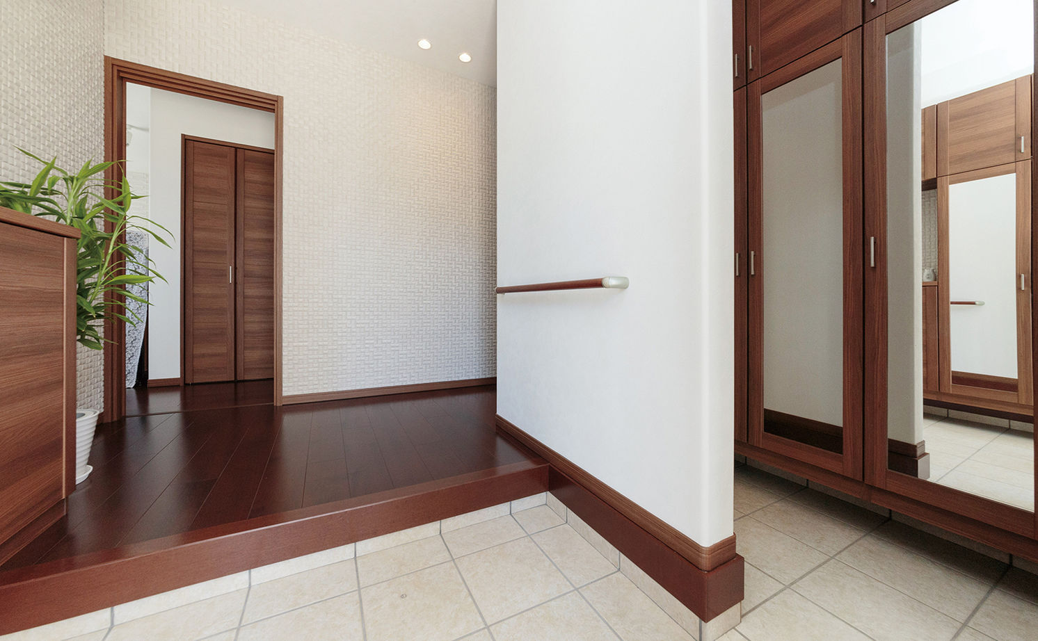 クレバリーホーム ご家族の笑顔があふれる、光熱費ゼロの二世帯住宅の建築実例画像9