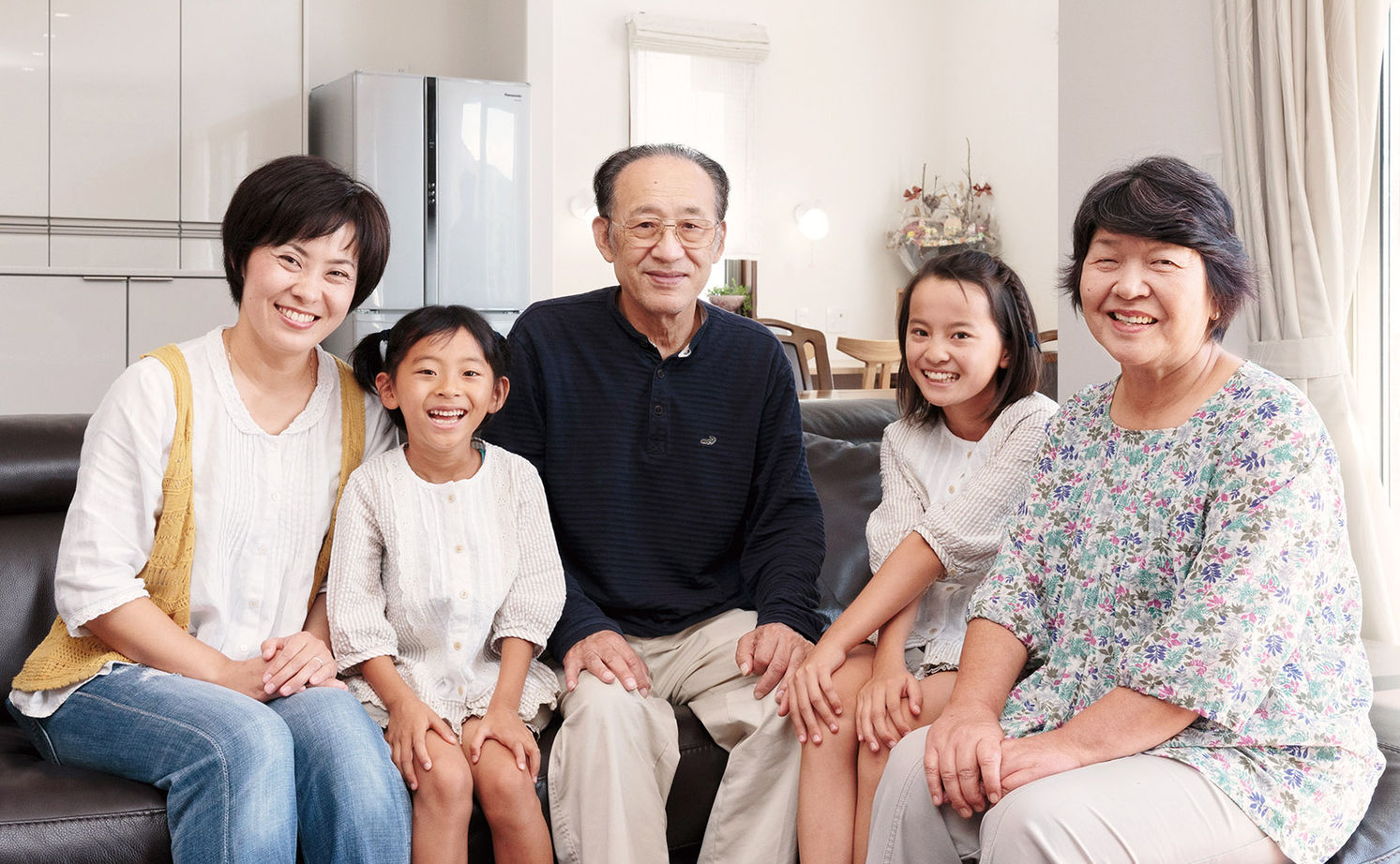 クレバリーホーム ご家族の笑顔があふれる、光熱費ゼロの二世帯住宅の建築実例画像16