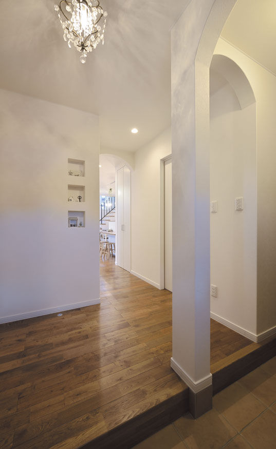 ines HOME (イネスホーム) 【2500～3000万円】ハイセンスな大人可愛い家。収納や意匠に工夫がいっぱい（夫婦＋子ども2人）の建築実例画像2