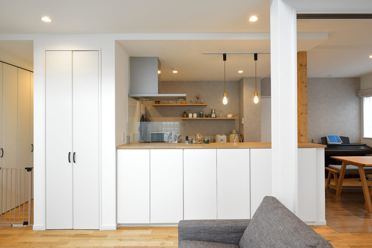 ines HOME (イネスホーム) 【3000～3500万円】木のぬくもりを感じるナチュラルで大人可愛い家の建築実例画像5