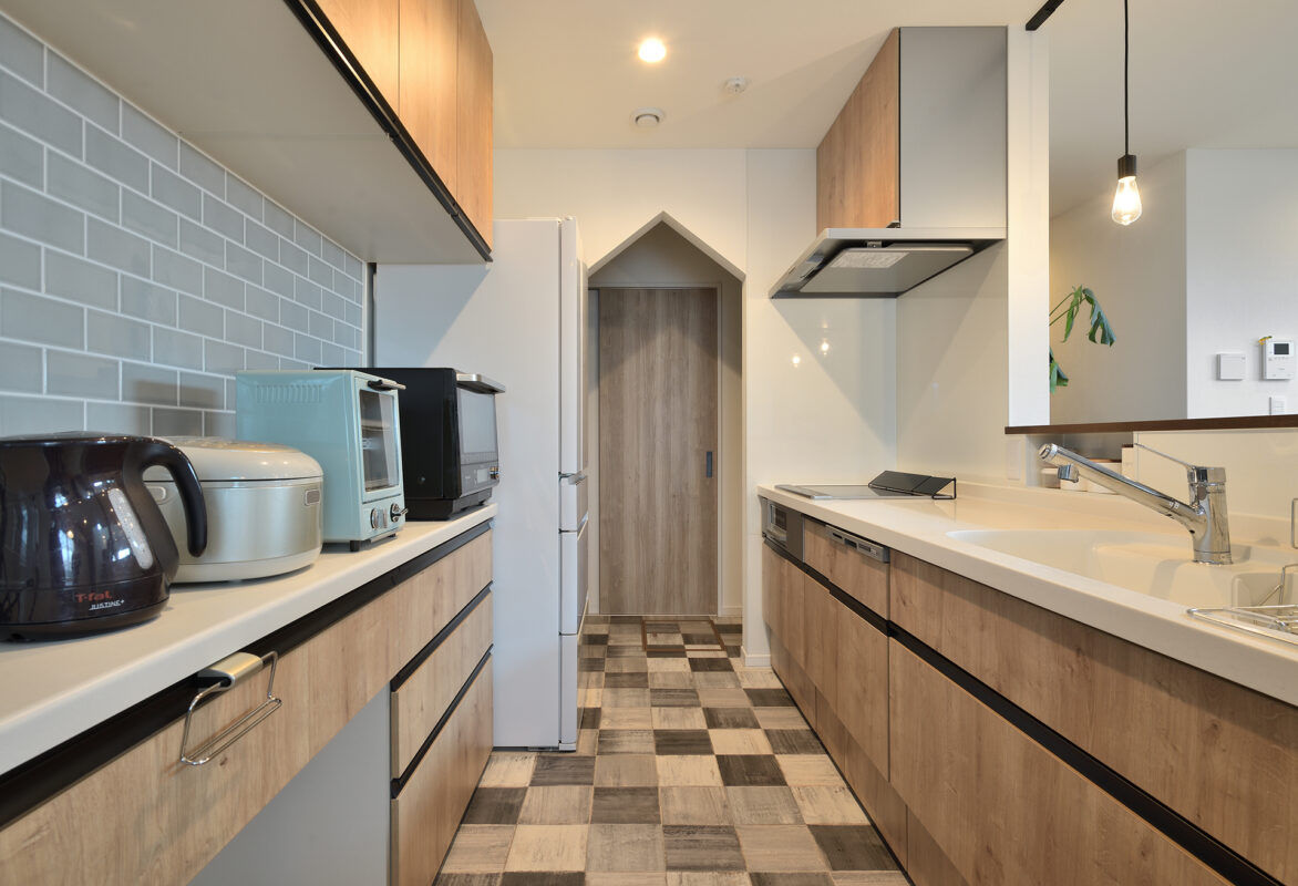 ines HOME (イネスホーム) 【3000～3500万円】ダークブラウンな空間コーディネートがおしゃれな家の建築実例画像3