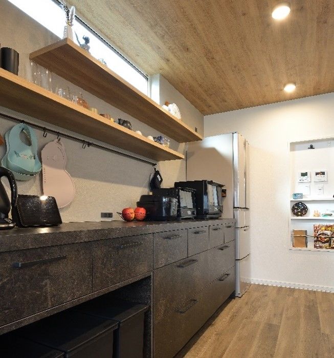 ines HOME (イネスホーム) 【3000～3500万円】憧れのアイランドキッチンがあるナチュラルモダンな家の建築実例画像2