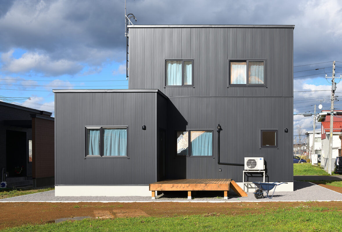 ines HOME (イネスホーム) 【3000～3500万円】憧れのアイランドキッチンがあるナチュラルモダンな家の建築実例画像5