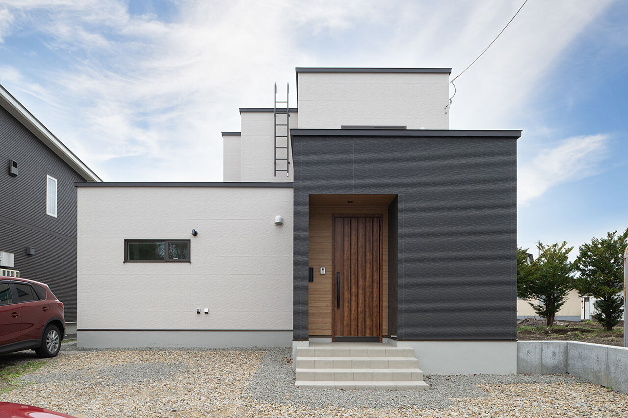 ines HOME (イネスホーム) 【3500～4000万円/将来二世帯】「大きな吹抜け」と「アイランドキッチン」がある家の建築実例画像2