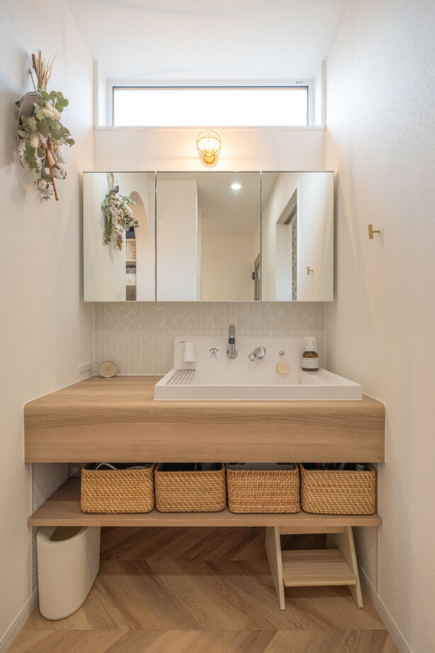 ines HOME (イネスホーム) 【3000～3500万円】アーチをたくさん採り入れた室内。自由度が高い家づくりで、やりたいことを実現の建築実例画像6