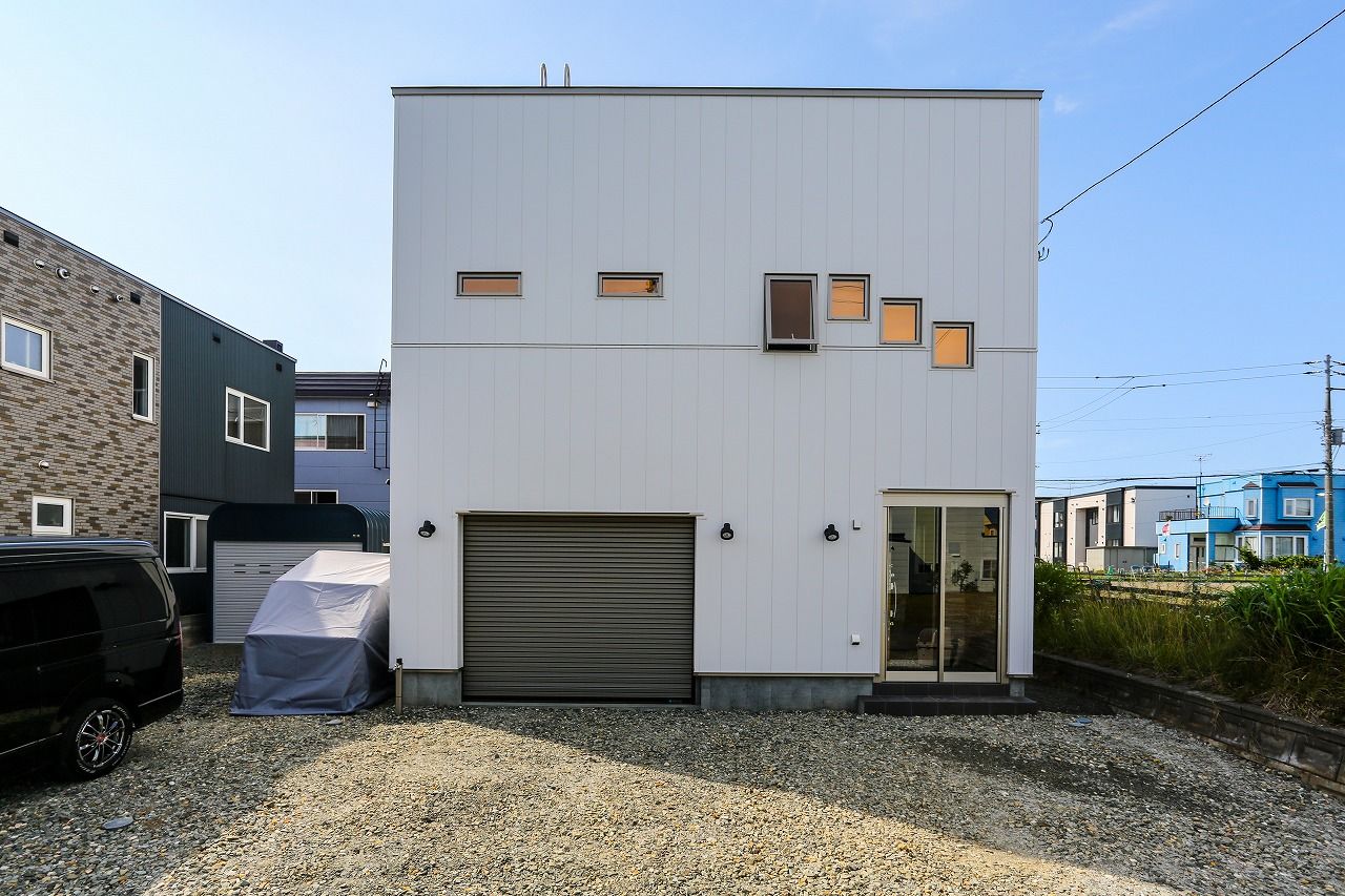 寿建設 【4LDK×屋上庭園×ビルドインガレージ×三階建て】 念願を叶えた屋上でBBQのできるガレージハウスの建築実例画像10