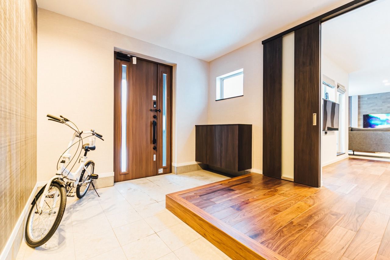 寿建設 【5LDK×ビルトインガレージ×平屋】家族の存在を身近に感じ、ゆとりある快適な平屋建てのガレージハウスの建築実例画像7