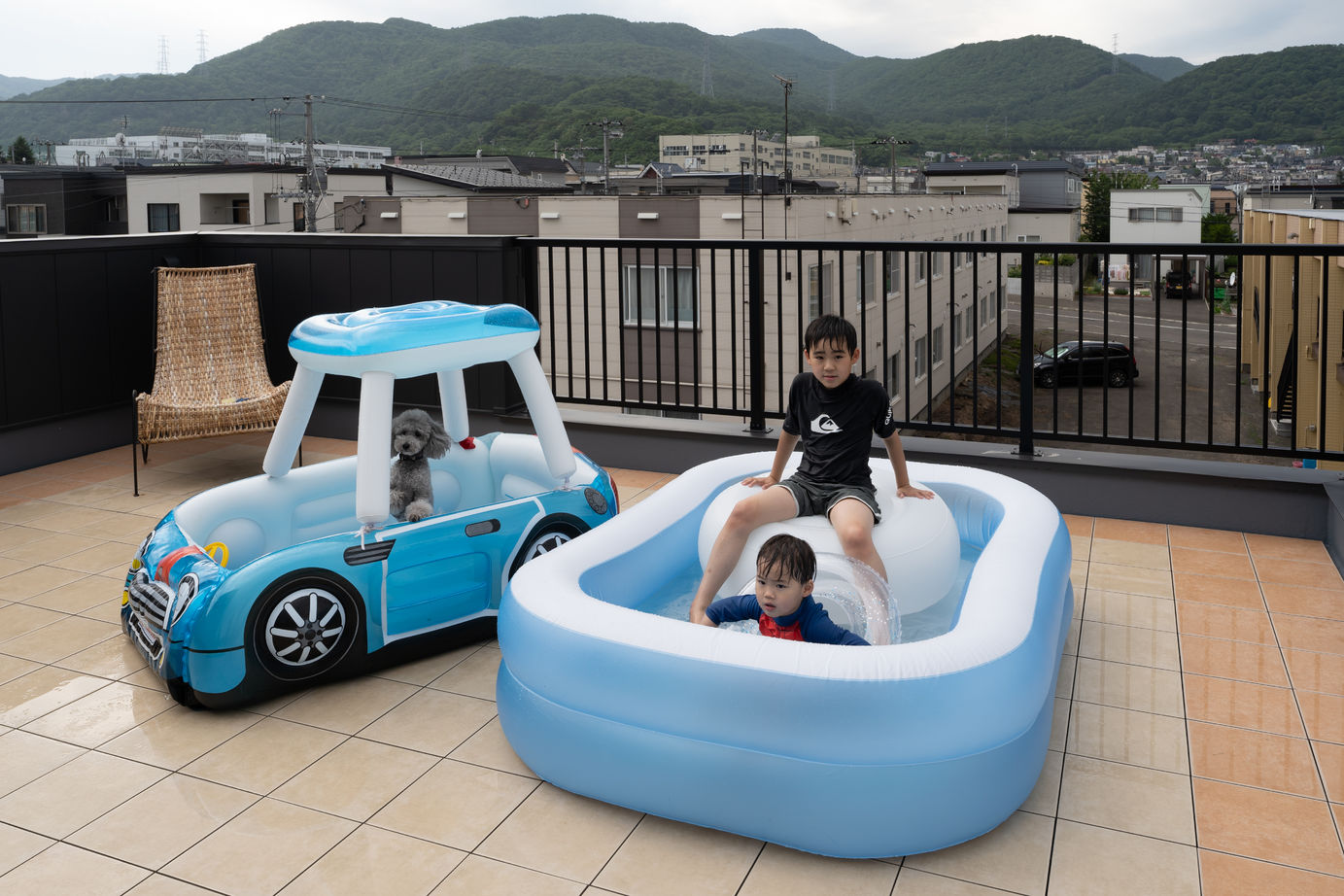 寿建設 【全室床暖房×居酒屋風ダイニング×屋上庭園×三階建て】旅行気分で毎日が楽しくなる理想以上の住まいの建築実例画像5