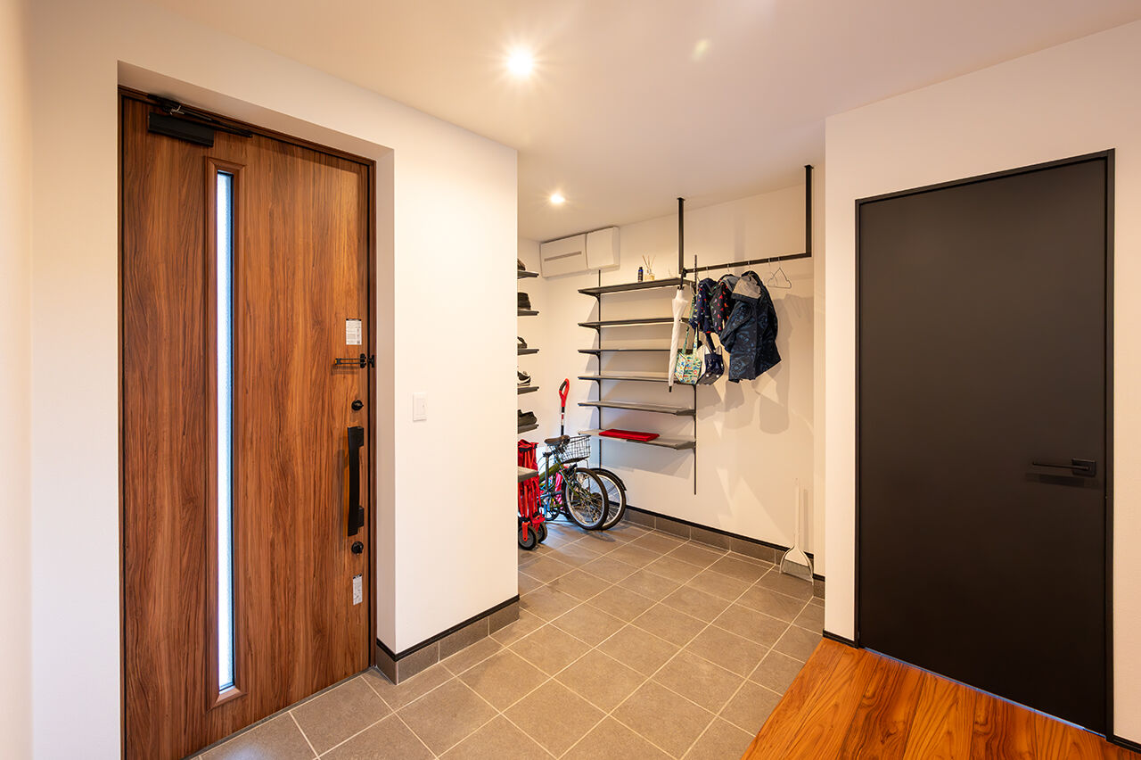 寿建設 【全室床暖房×２階リビング×屋上庭園×延床45坪】 休日をリゾートにした、屋根のある屋上庭園の建築実例画像9