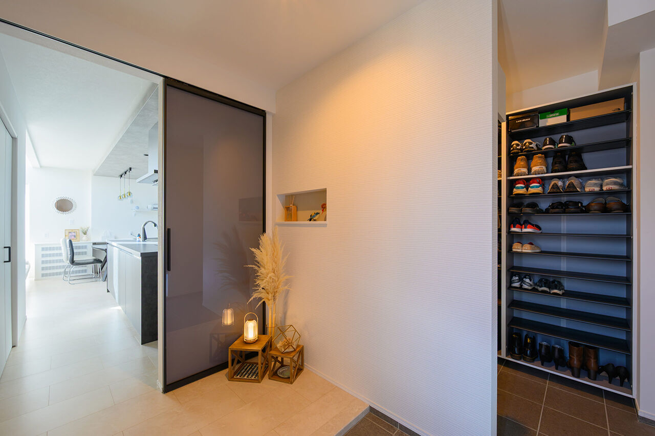 寿建設 【全館空調×玄関床暖房×屋上庭園×延床39坪】夏は家族で花火を見ながらBBQ！リビングには秘密基地もの建築実例画像8