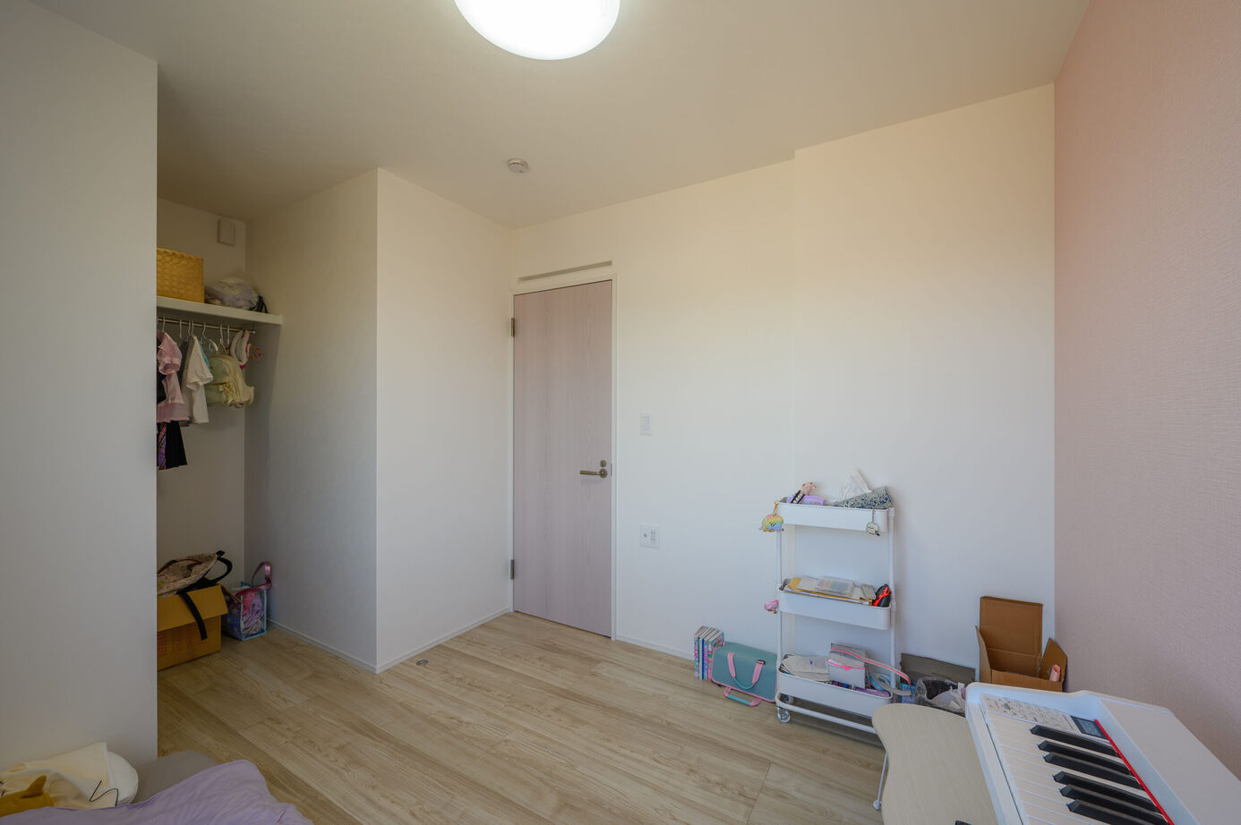 寿建設 【三階建て×屋上庭園×全館空調】 望みを叶えた子育て家事動線の住まいの建築実例画像8