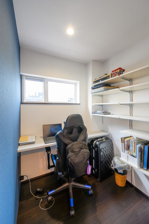 寿建設 【三階建て×屋上庭園×床暖房】 アウトドア好き一家が建てた収納たっぷり海が見える住まいの建築実例画像3