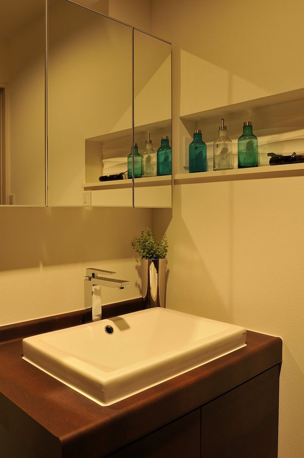 ZENSYU-HOUSE 【2階建て/約40坪】道行く人の印象に残る住まい　柔らかな光が出迎える心休まる寛ぎのモダン空間の建築実例画像10