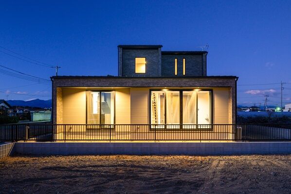 ZENSYU-HOUSE 【半平屋/37.7坪】待ち望んでいた運命の出会い…上質な空間を導く、家族好みの美しいデザインの建築実例画像