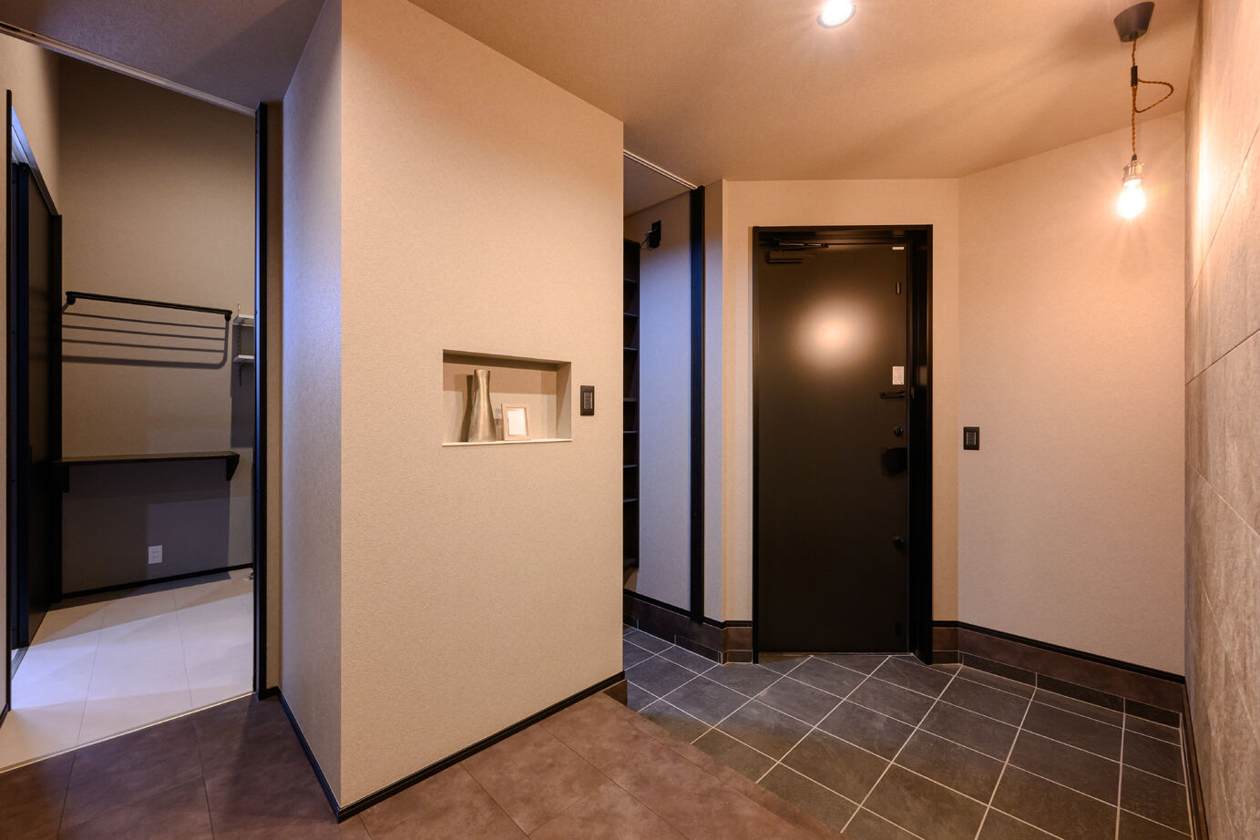 ZENSYU-HOUSE 【半平屋/37.7坪】待ち望んでいた運命の出会い…上質な空間を導く、家族好みの美しいデザインの建築実例画像9