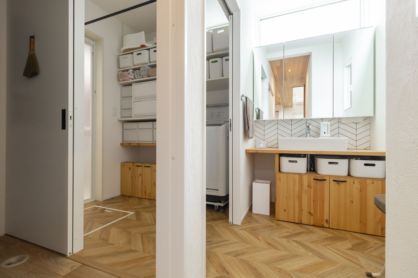 ＣＲＡＴＣＨ（クラッチ） 【北九州市/3027万円/4LDK/間取図有】カフェスタイルのお家を実現　木と塗り壁のオシャレな外観の建築実例画像7