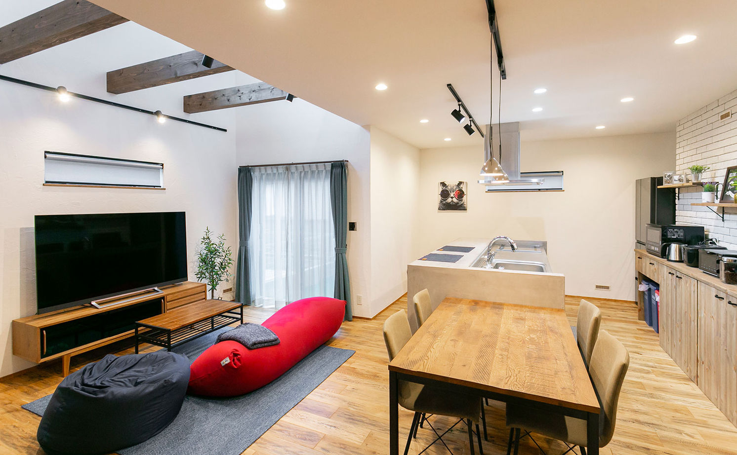 ＣＲＡＴＣＨ（クラッチ） 【北九州市/2711万円/2LDK/間取図有】将来的には子ども部屋にも変更できる！シアタールームのある間取りの建築実例画像3