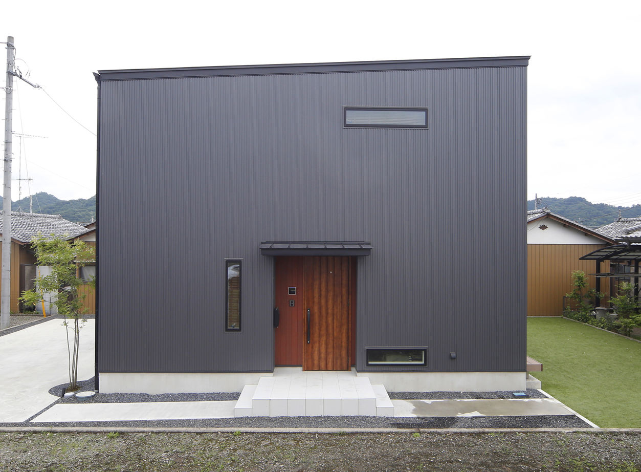 かなう家 【佐野市/アウトドアリビングのある家】シンプルの表現それがキューブの建築実例画像2