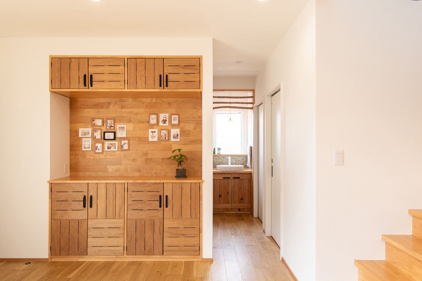 かなう家 【伊勢崎市/L型の外観/カリフォルニア・スタイル】樹の温もりと丁寧な生活の建築実例画像9