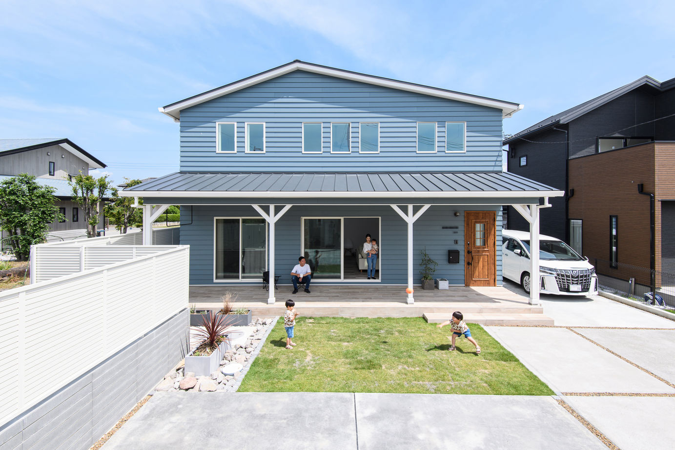 かなう家 【高崎市/すべての空間が一つに繋がる/アイランドキッチン】好きが詰まった、アメリカンスタイルのお家の建築実例画像1