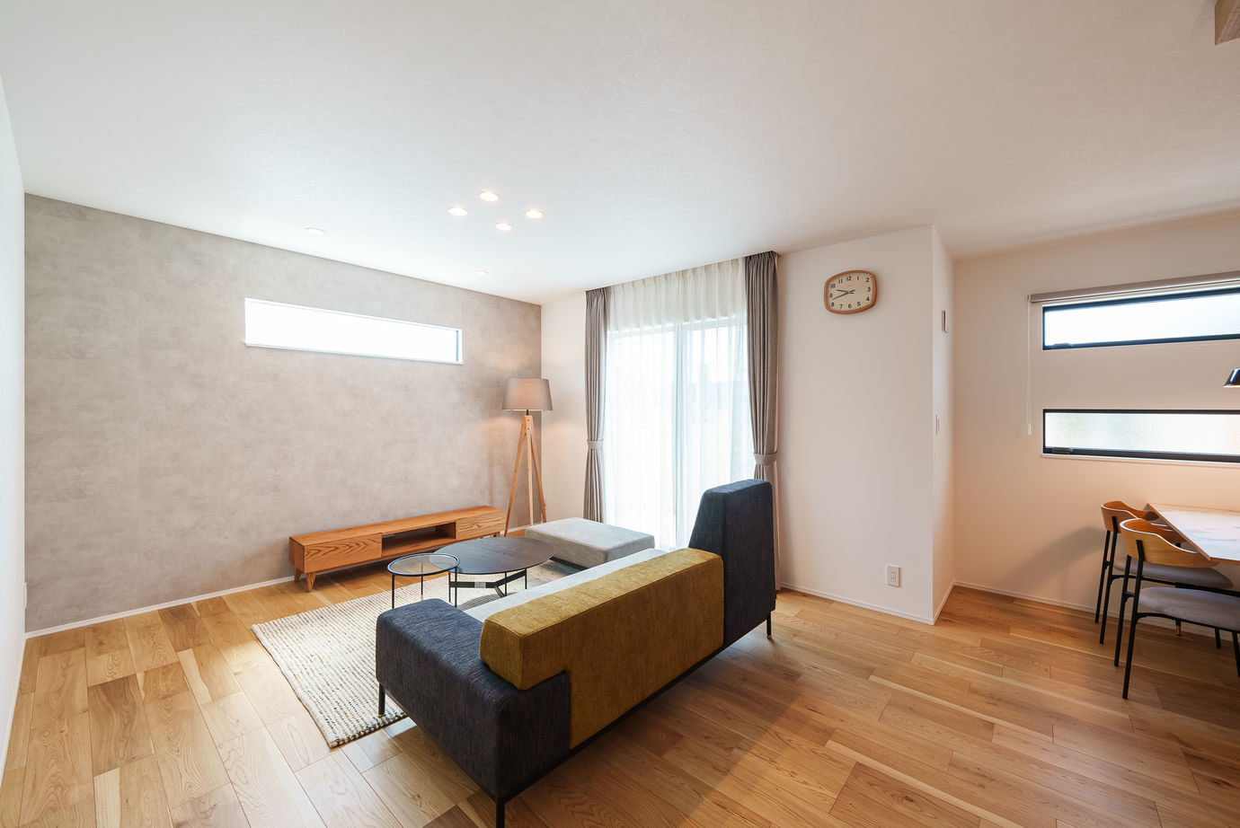 かなう家 【太田市】タイルデッキ+回遊動線+広々収納のあるお家の建築実例画像3